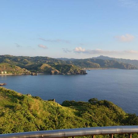 Florabells Iraya Guest House - Batanes Basco Esterno foto