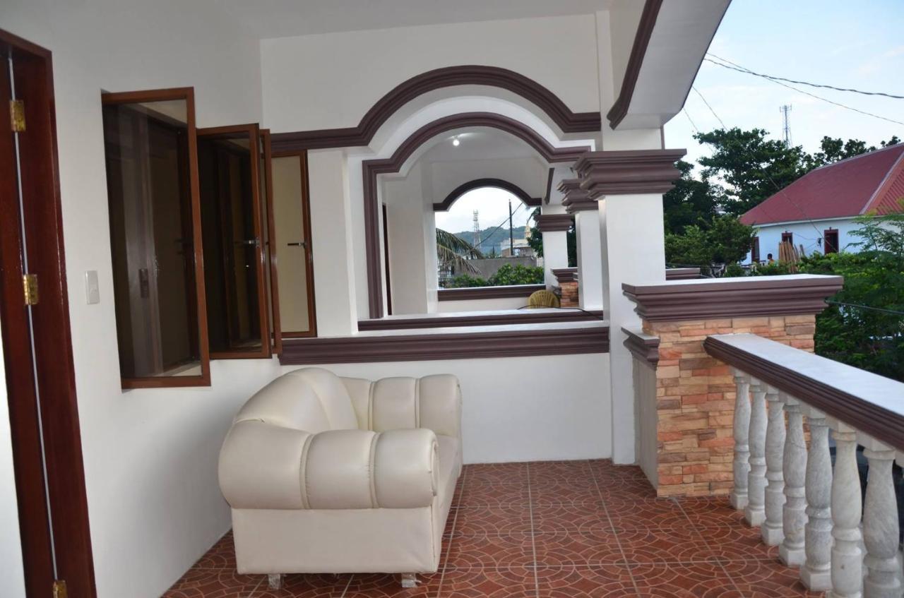 Florabells Iraya Guest House - Batanes Basco Esterno foto