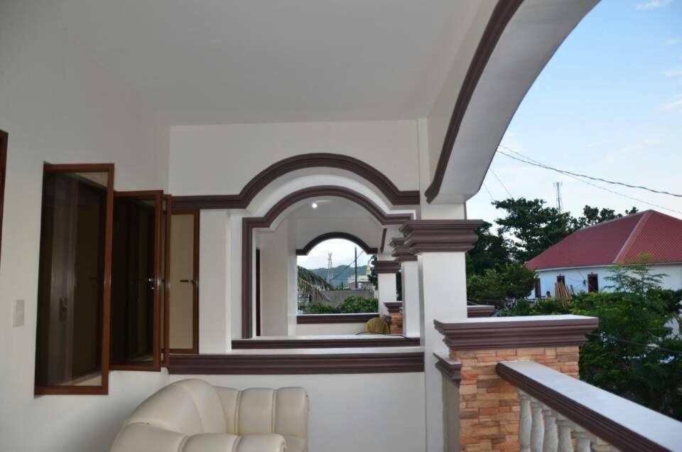 Florabells Iraya Guest House - Batanes Basco Esterno foto