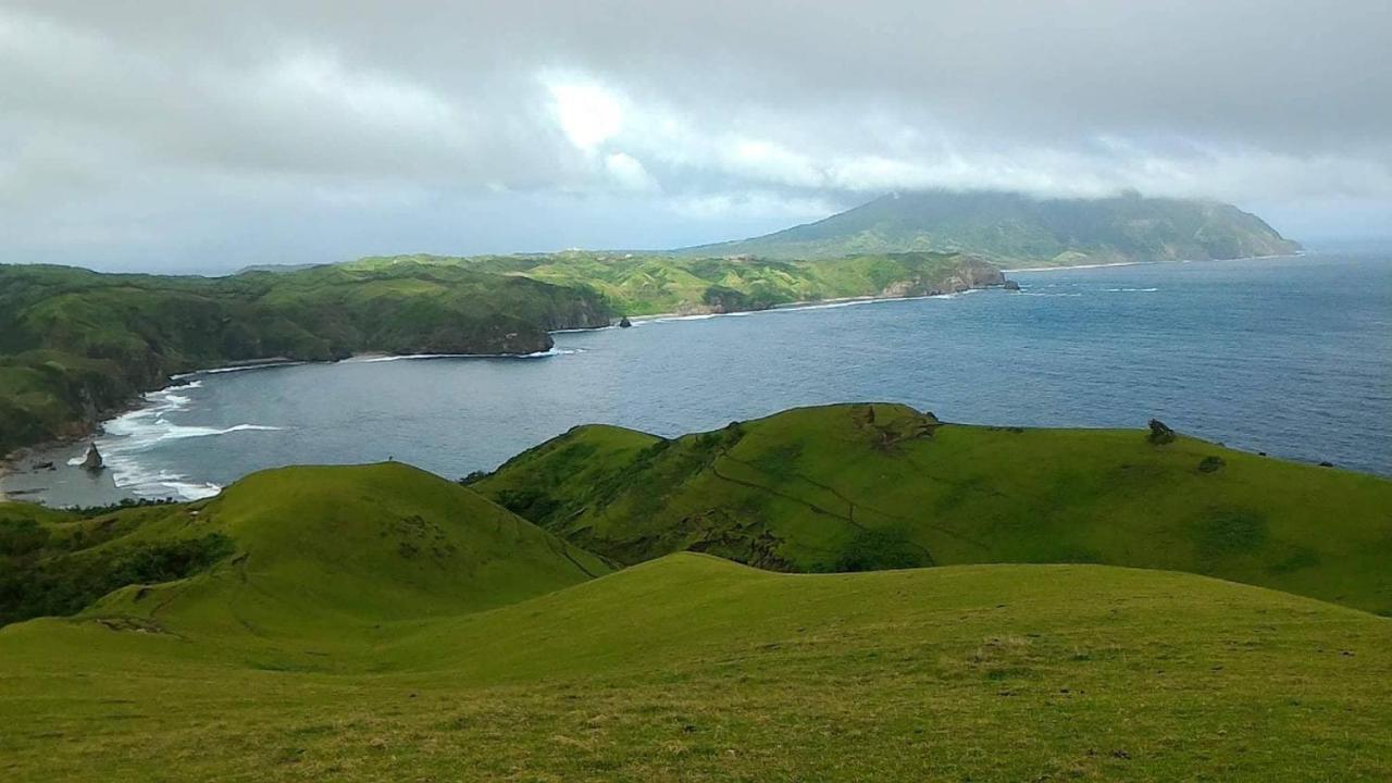 Florabells Iraya Guest House - Batanes Basco Esterno foto
